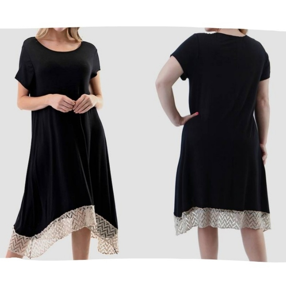Sale! SALE! Boho lace hem Black tshirt dress Embroidered 1x